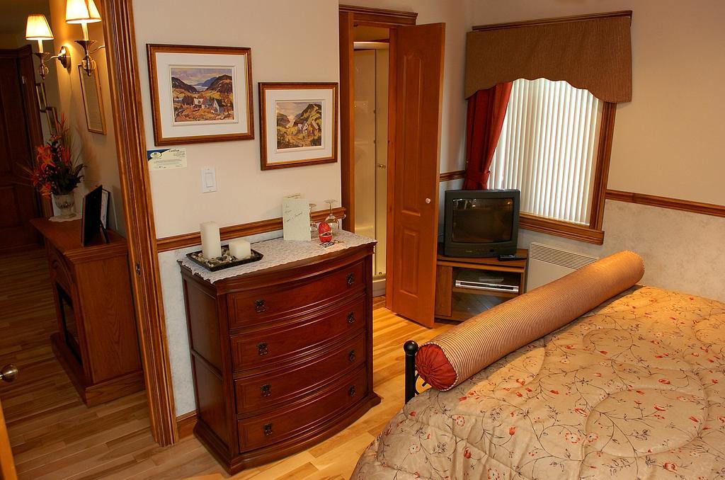 La Maison Dufour & Bouchard Bed & Breakfast La Malbaie Exterior photo